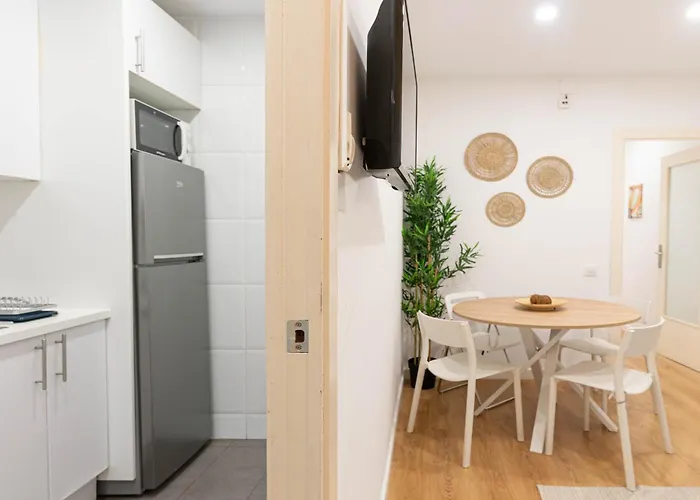 Lindo Montjuic Apartment Barcelona